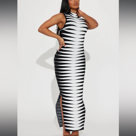 NWOT FASHION NOVA Jessie Bandage Maxi Dress - Small - Picture 1 of 13